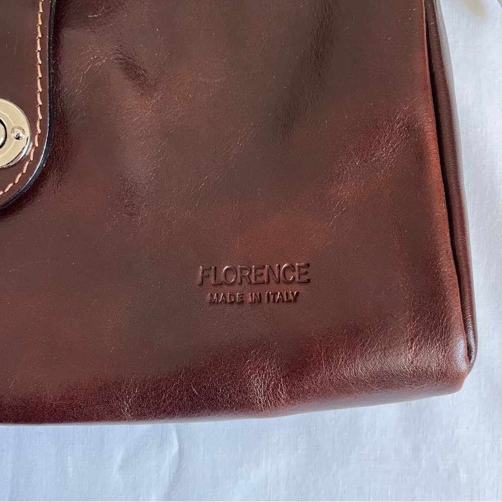 Italian Leather Purse - Picture 4 of 9